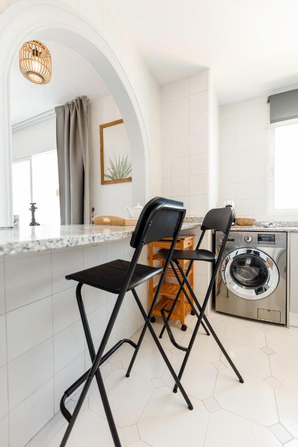 Spacious 2-Bedroom Apartment With Free Parking Sitio de Calahonda Zewnętrze zdjęcie