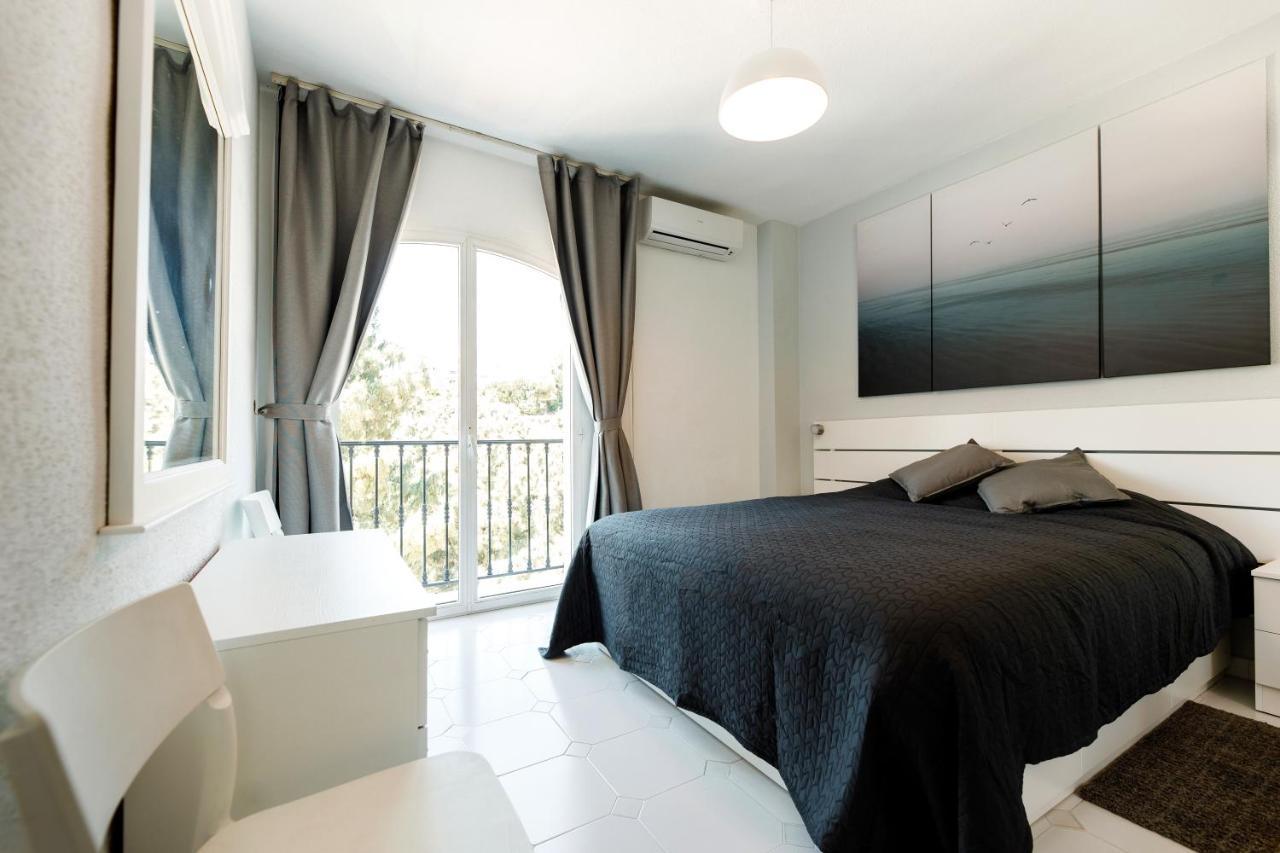 Spacious 2-Bedroom Apartment With Free Parking Sitio de Calahonda Zewnętrze zdjęcie