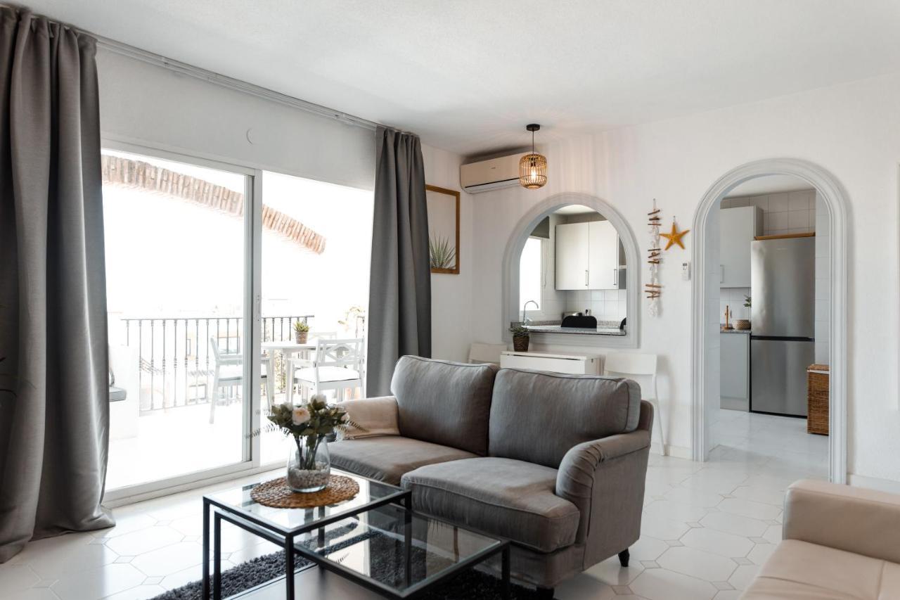 Spacious 2-Bedroom Apartment With Free Parking Sitio de Calahonda Zewnętrze zdjęcie